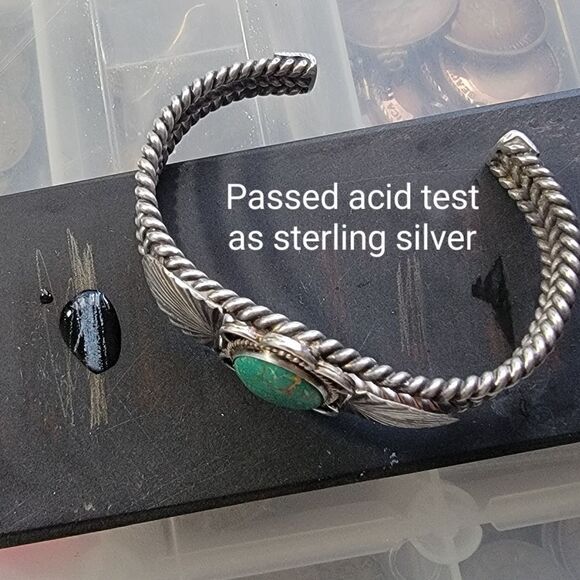 Vintage Southwestern Sterling Silver Twisted Wire Green Turquoise Cuff Bracelet - Picture 9 of 9